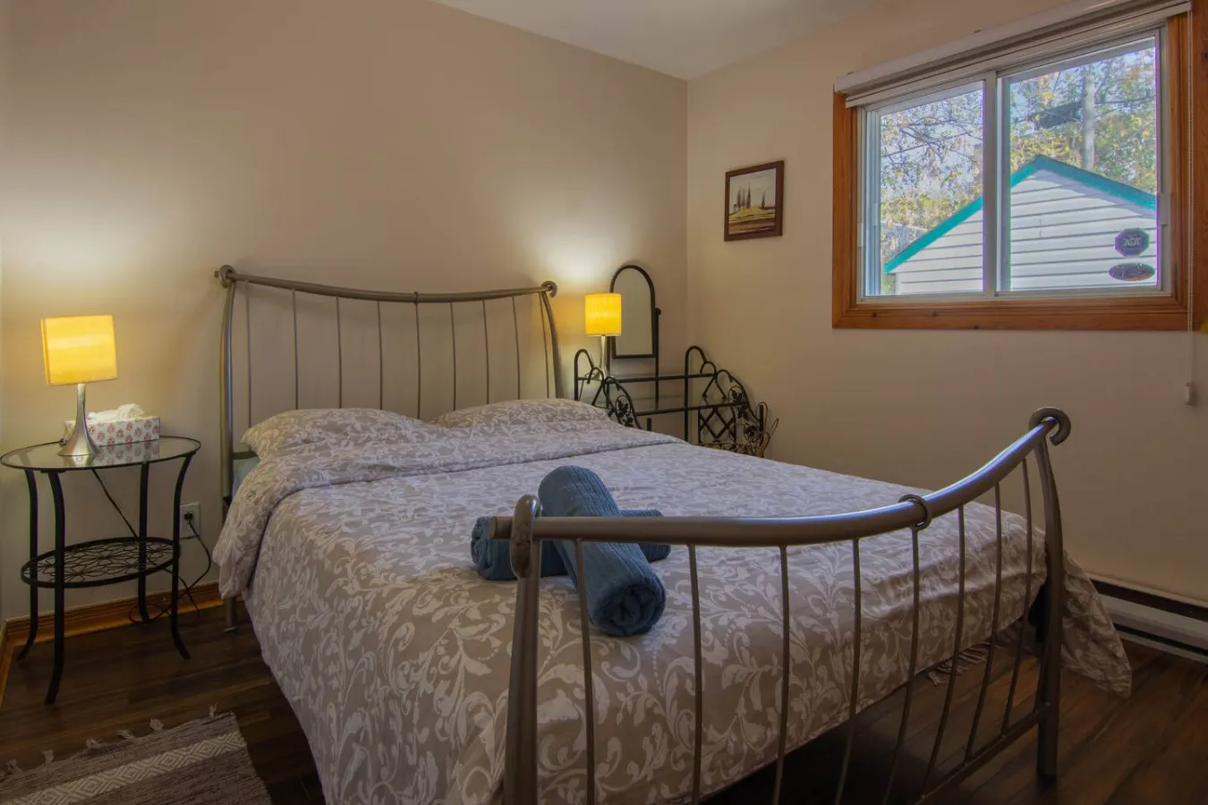 Cozy Bungalow Longueuil 3 BR 6 pers 14