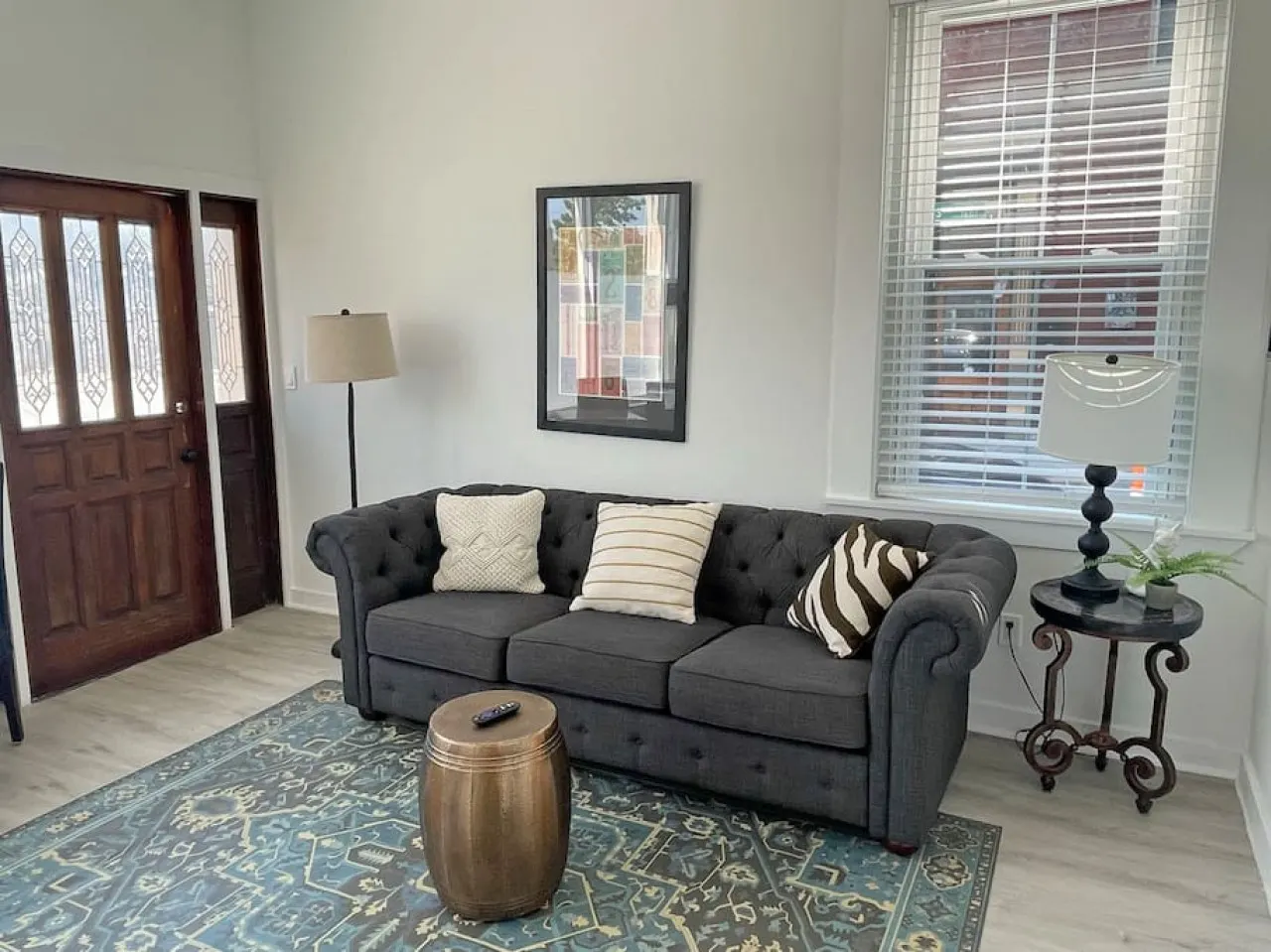 Huge Downtown Retreat Walkable to Everything 8