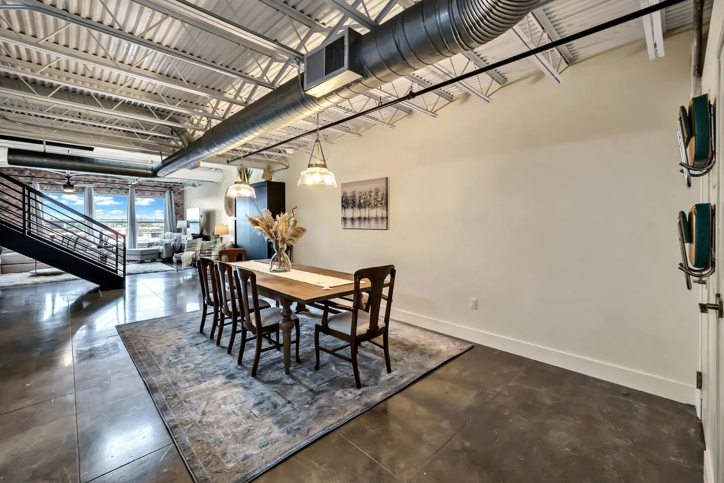 Luxe Penthouse: Downtown Magnolia/Baylor/McLane 15