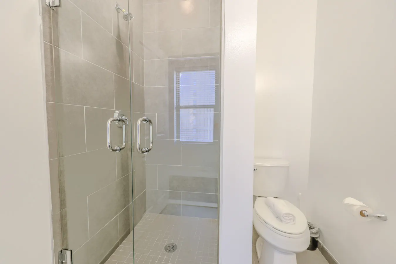 Luxury Loft W/D in Unit Pet Friendly 12