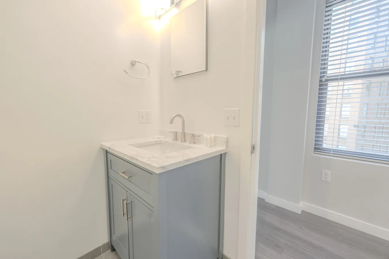 Luxury Loft W/D in Unit Pet Friendly 13