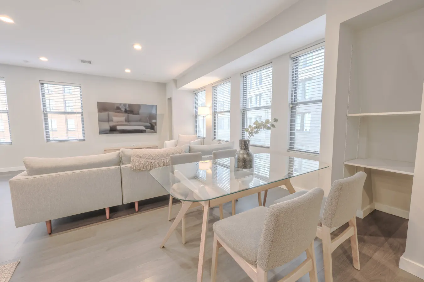 Luxury Loft W/D in Unit Pet Friendly 5