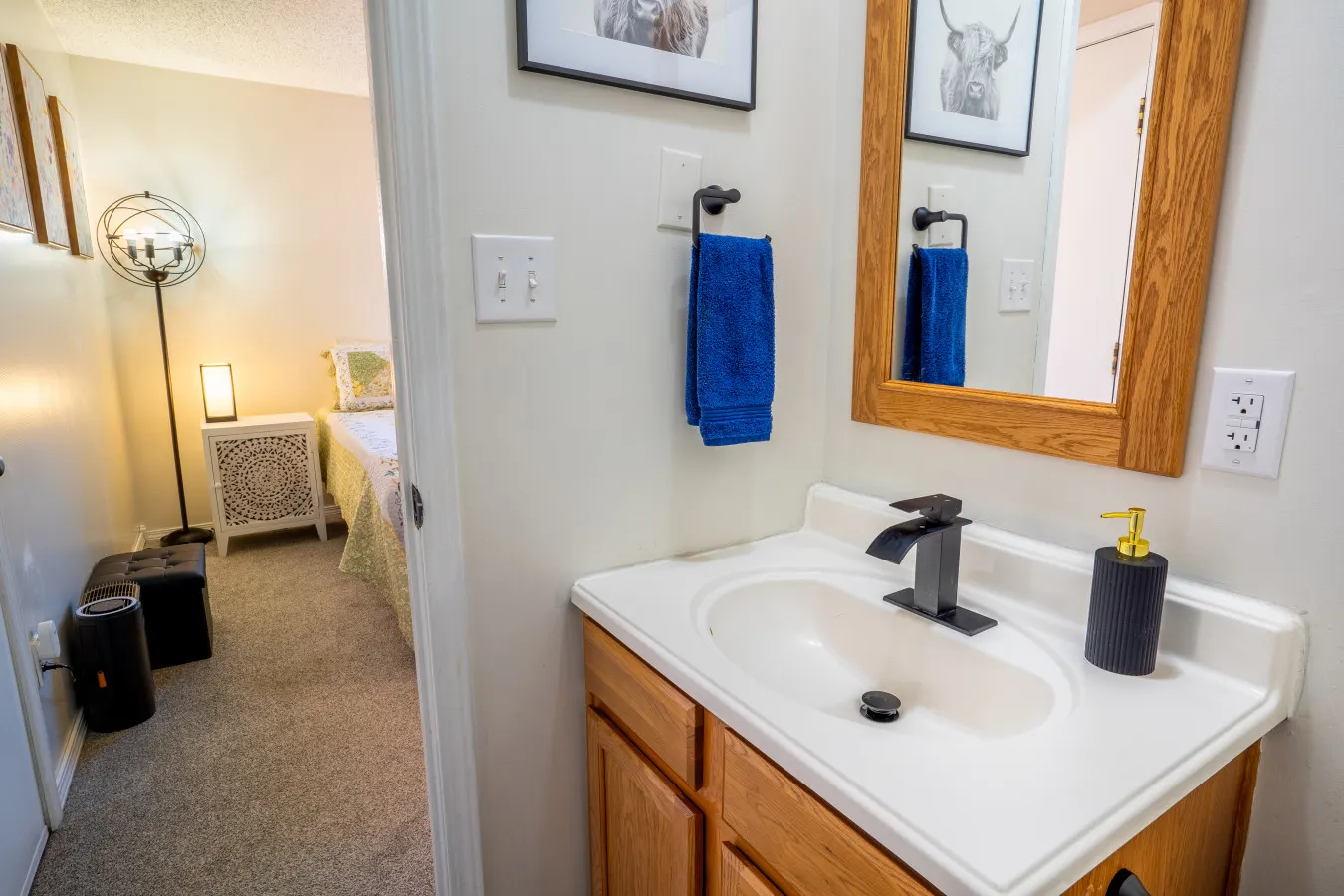 Main Retreat w/ King Bed in Master, and has Garage 20