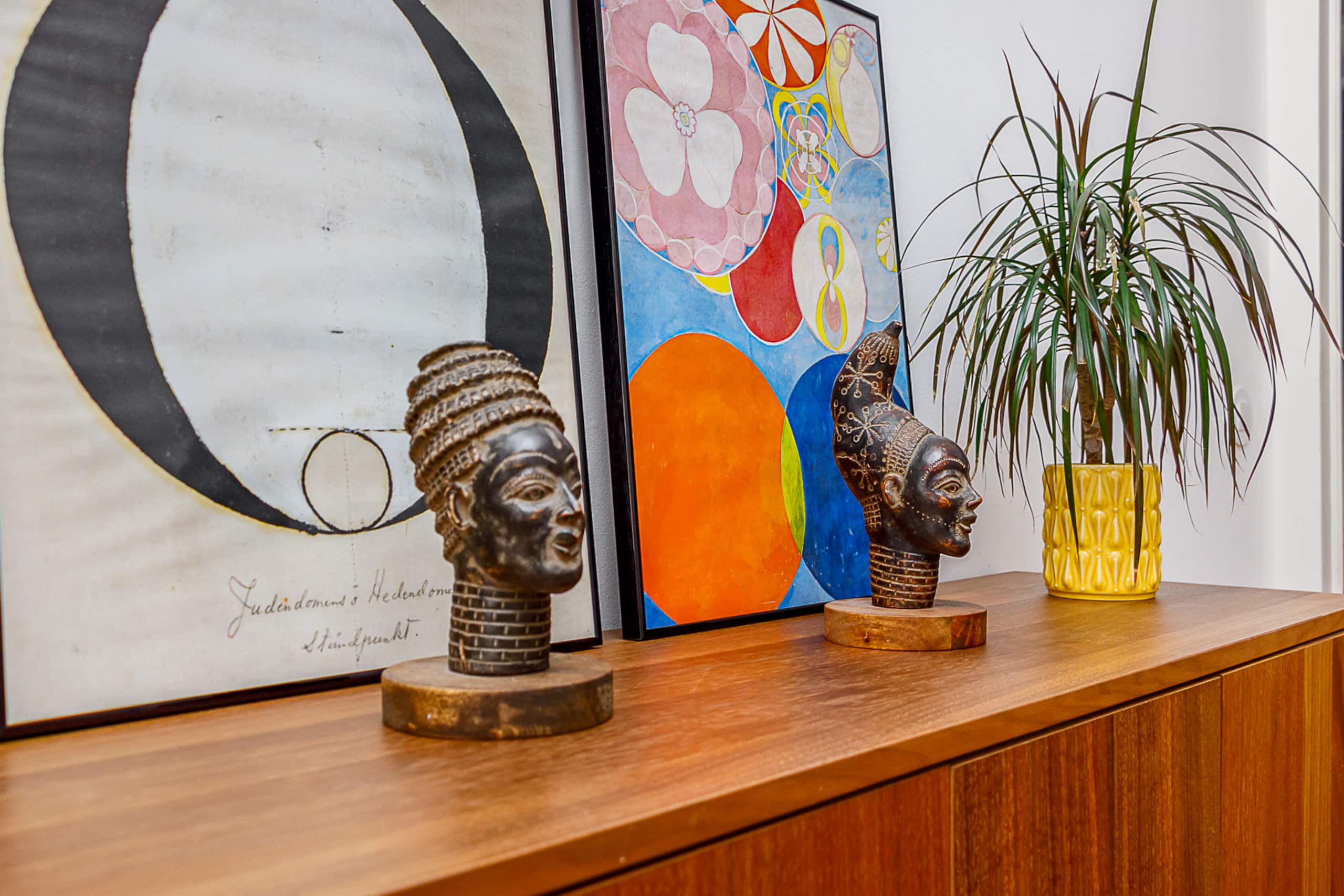 Arty & cozy penthouse in Lisbon, river side 14