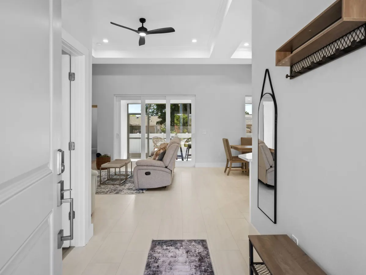 Sunset Estate 9