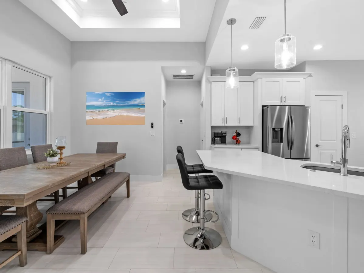 Sunset Estate 12