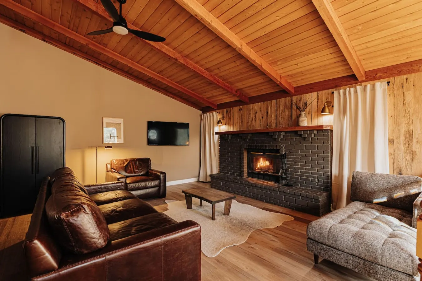 Wildwood Chalet, 5 Mins to Ski Resorts w/Game Room 14