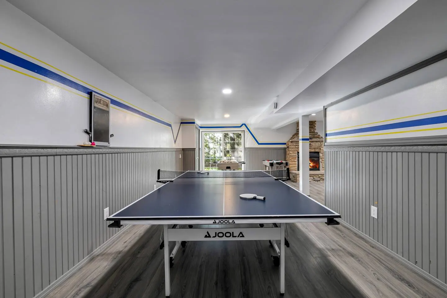 Pocono Fun House: Pool, Hot Tub, Theater, Games 5