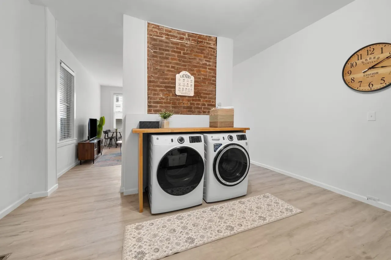 Stay in Style Charming Mt. Adams 1BR 15
