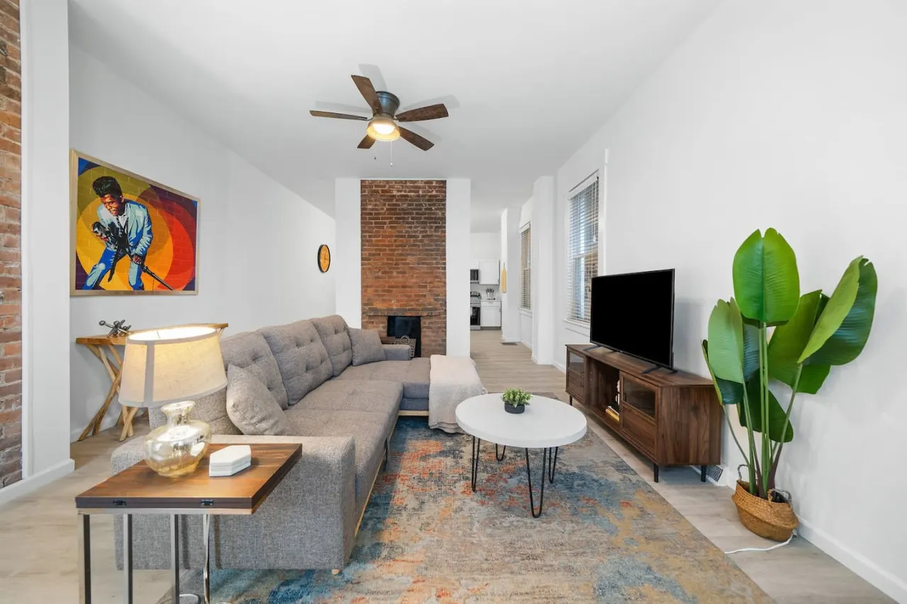 Stay in Style Charming Mt. Adams 1BR 8