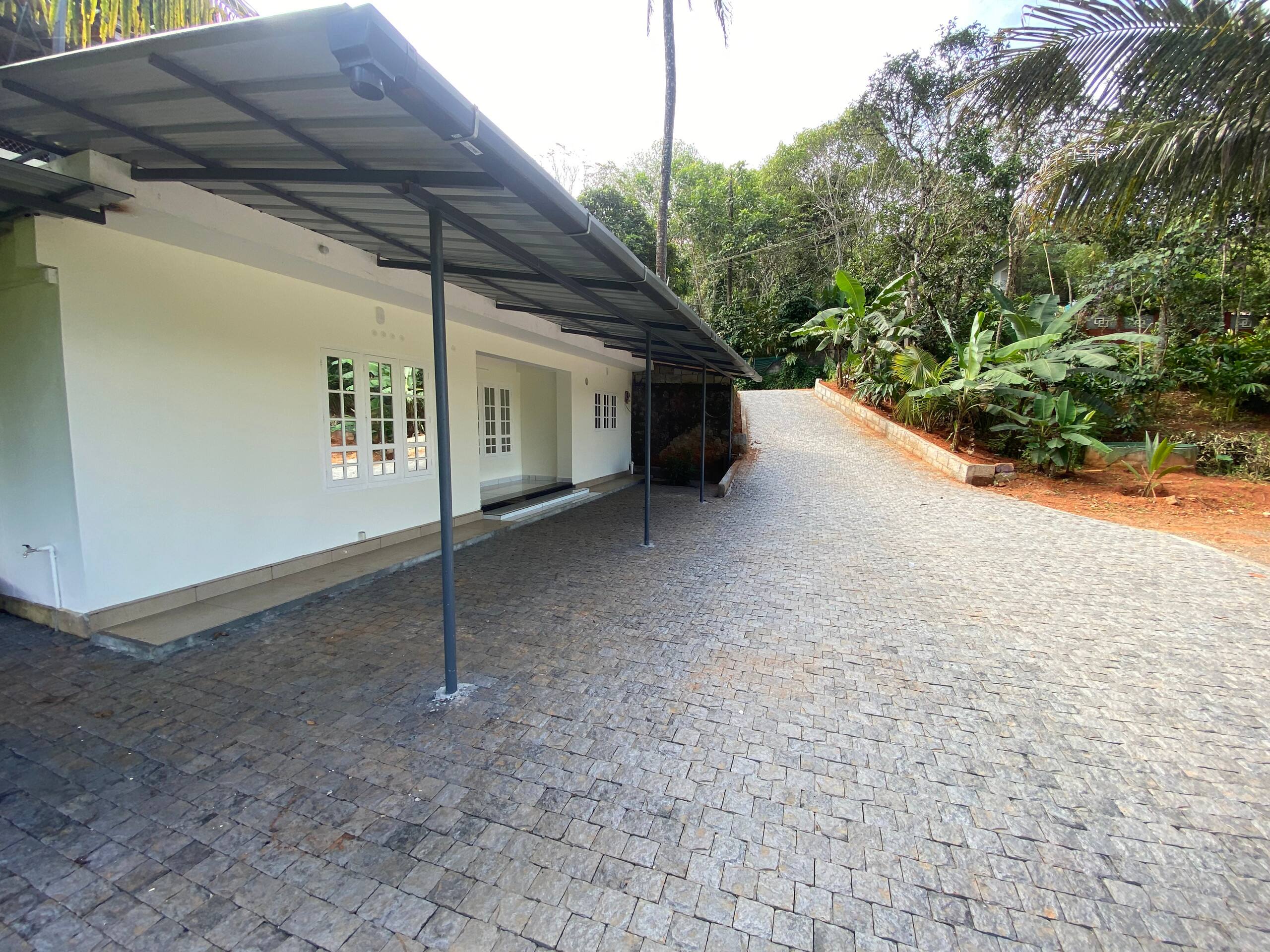Krishna holiday home 34