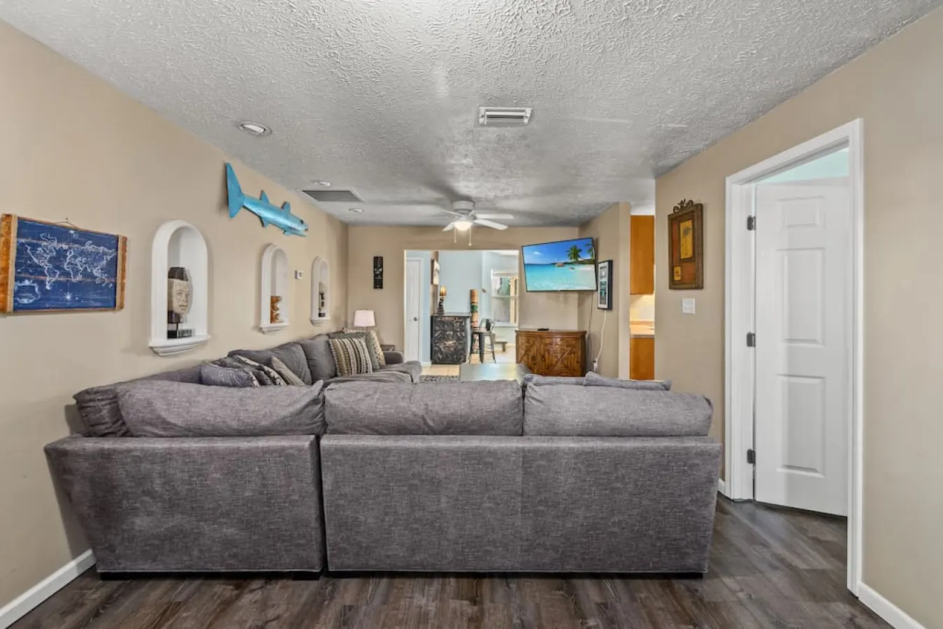 Pirates Cove ~ Luxury Pool Retreat with Hot Tub, Game Room & 6-Seat Cart 17