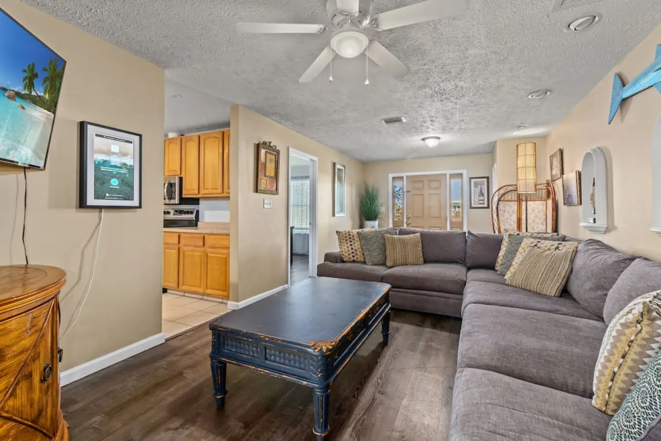 Pirates Cove ~ Luxury Pool Retreat with Hot Tub, Game Room & 6-Seat Cart 20