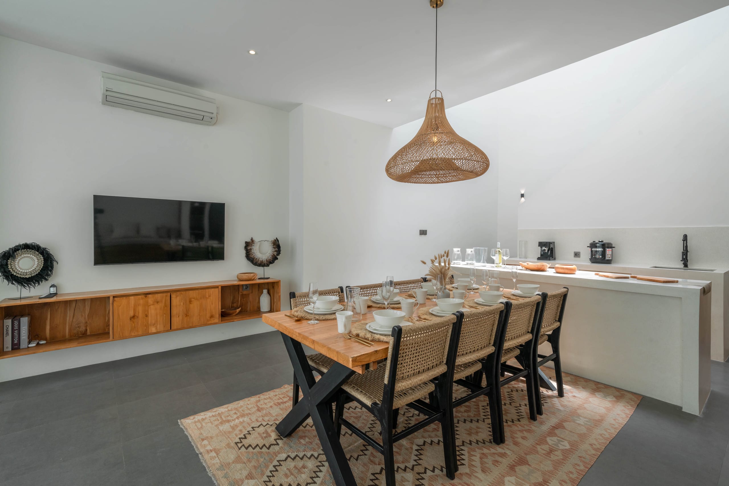 Villa Milana: 5BR Mediterrenean Villa in Canggu 15