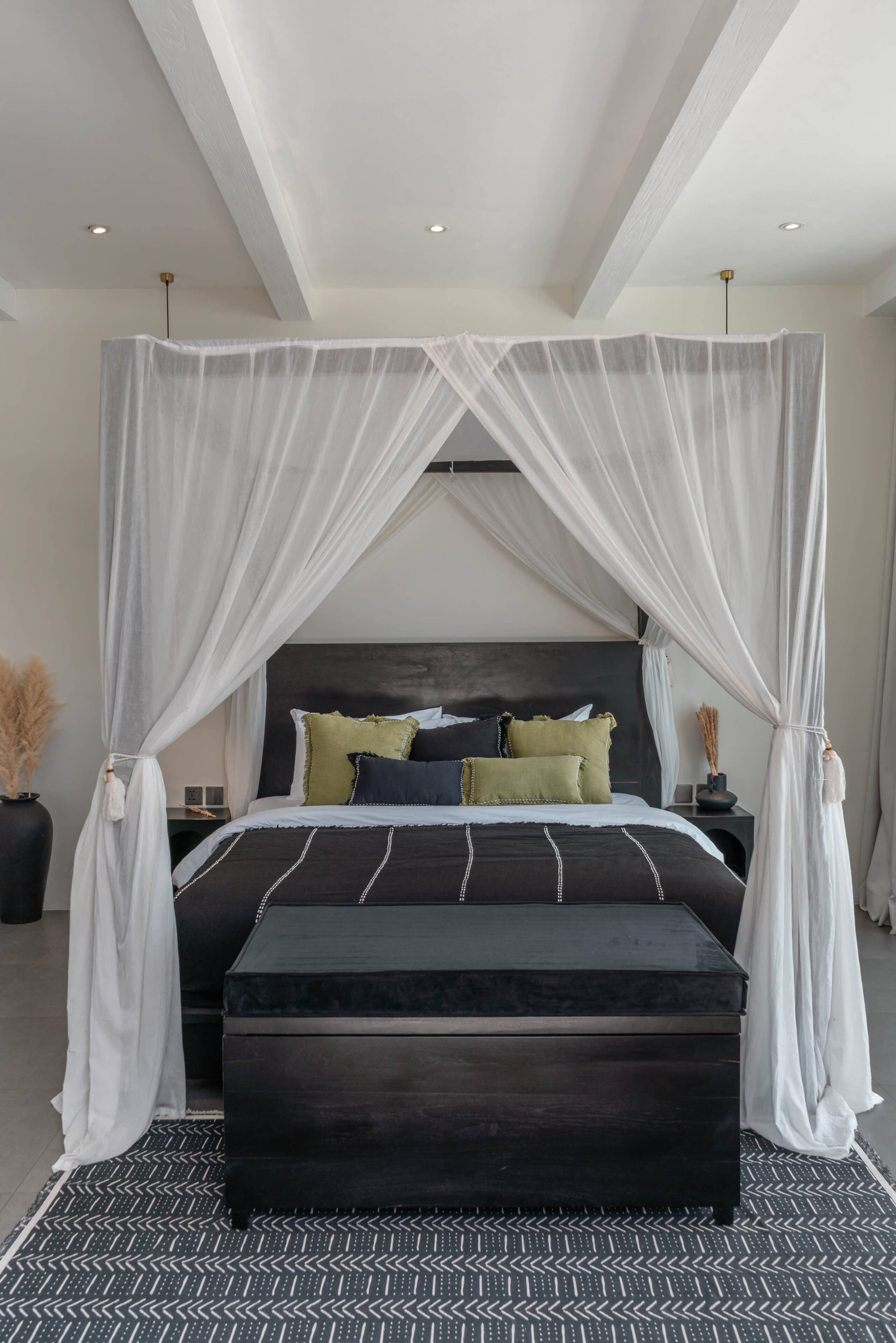 Villa Milana: 5BR Mediterrenean Villa in Canggu 30