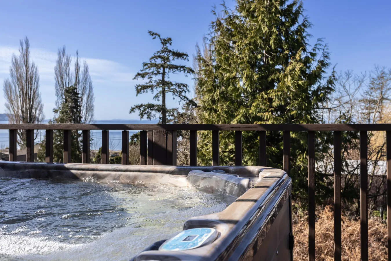 Bay Views, Hot Tub, Gym & Beach Access | Birch Bay