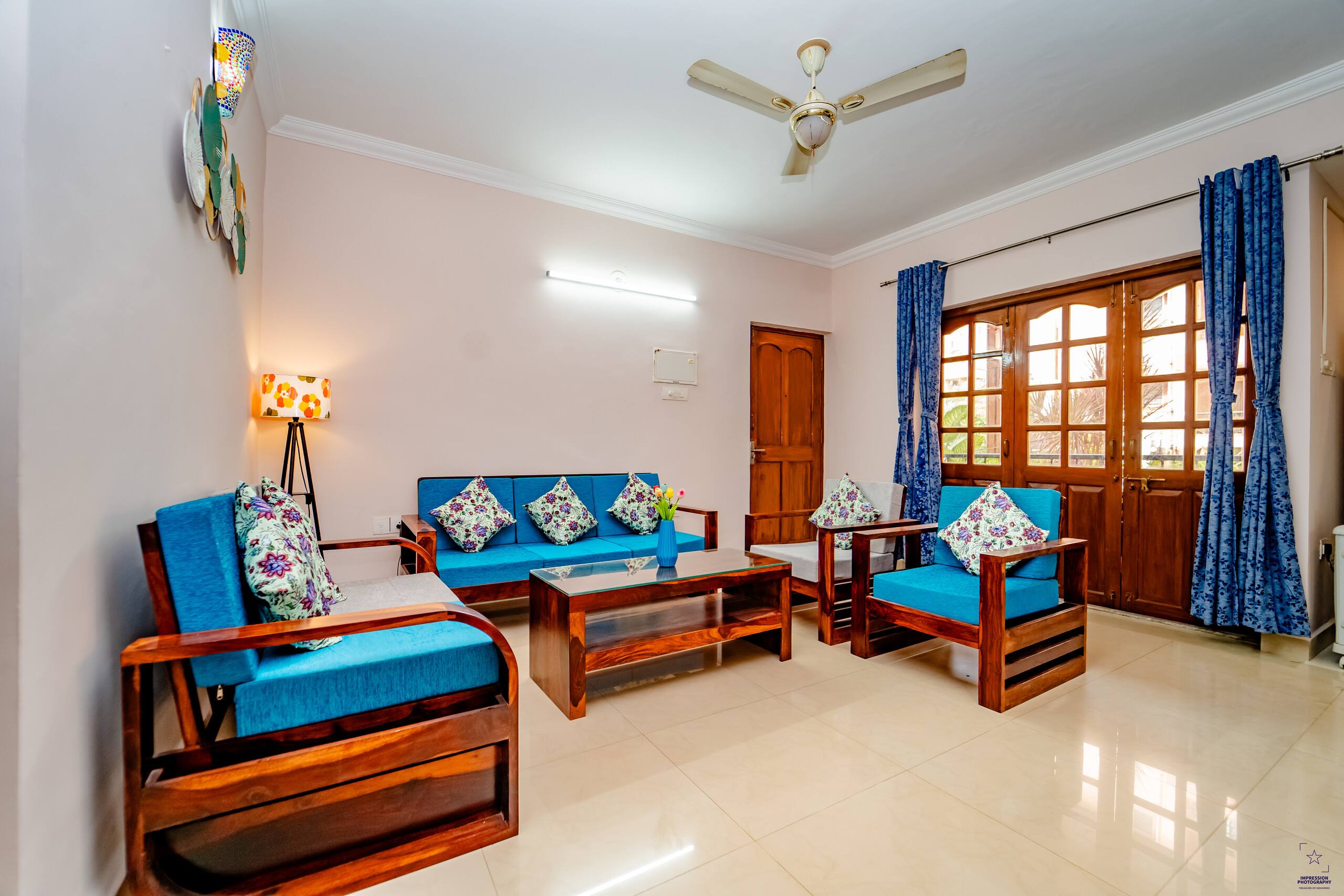 Pool view ground floor 2 BHK,6 guests,Near beaches 9
