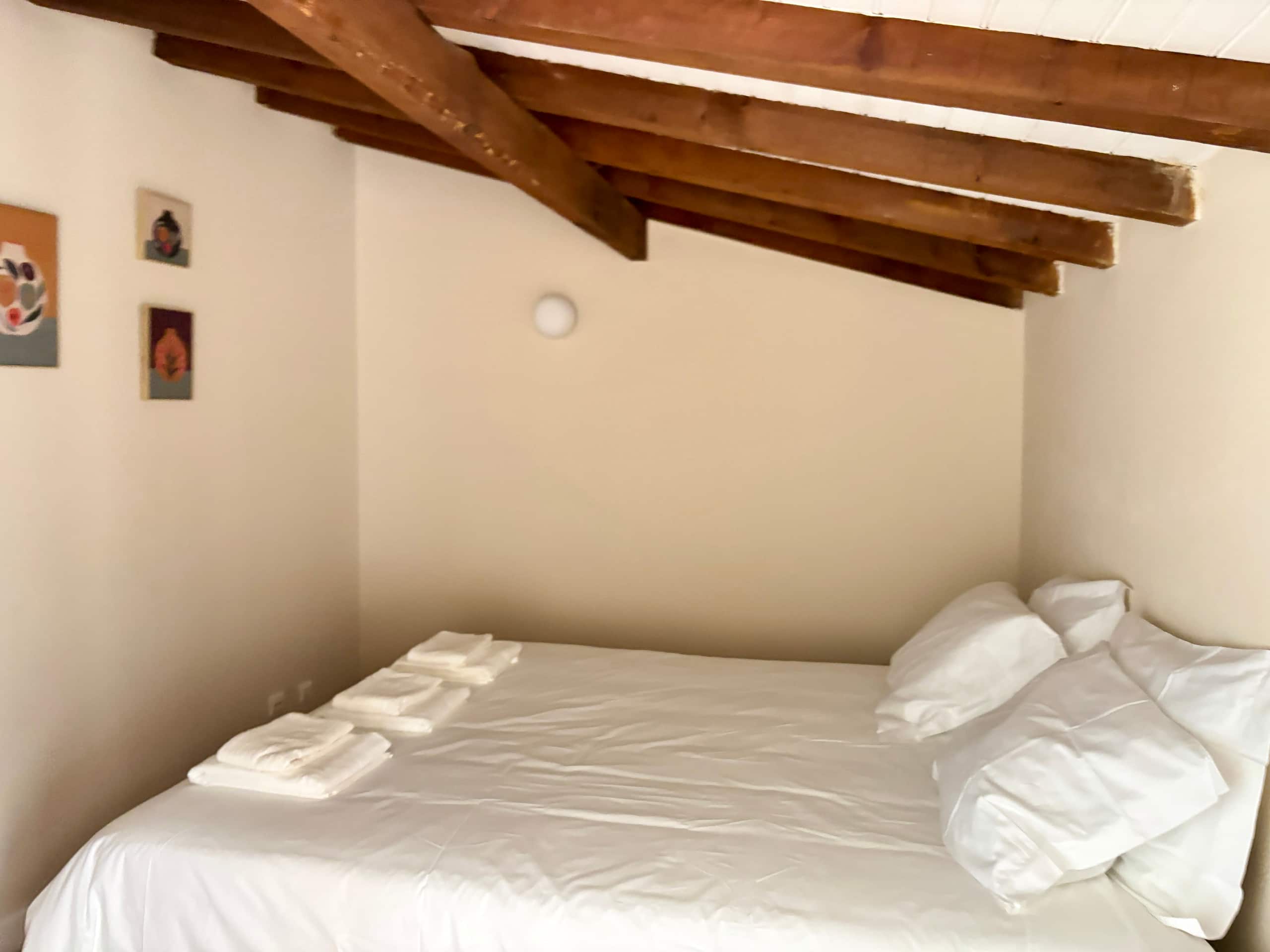Alfama Apartment near the River Space and Charm 19