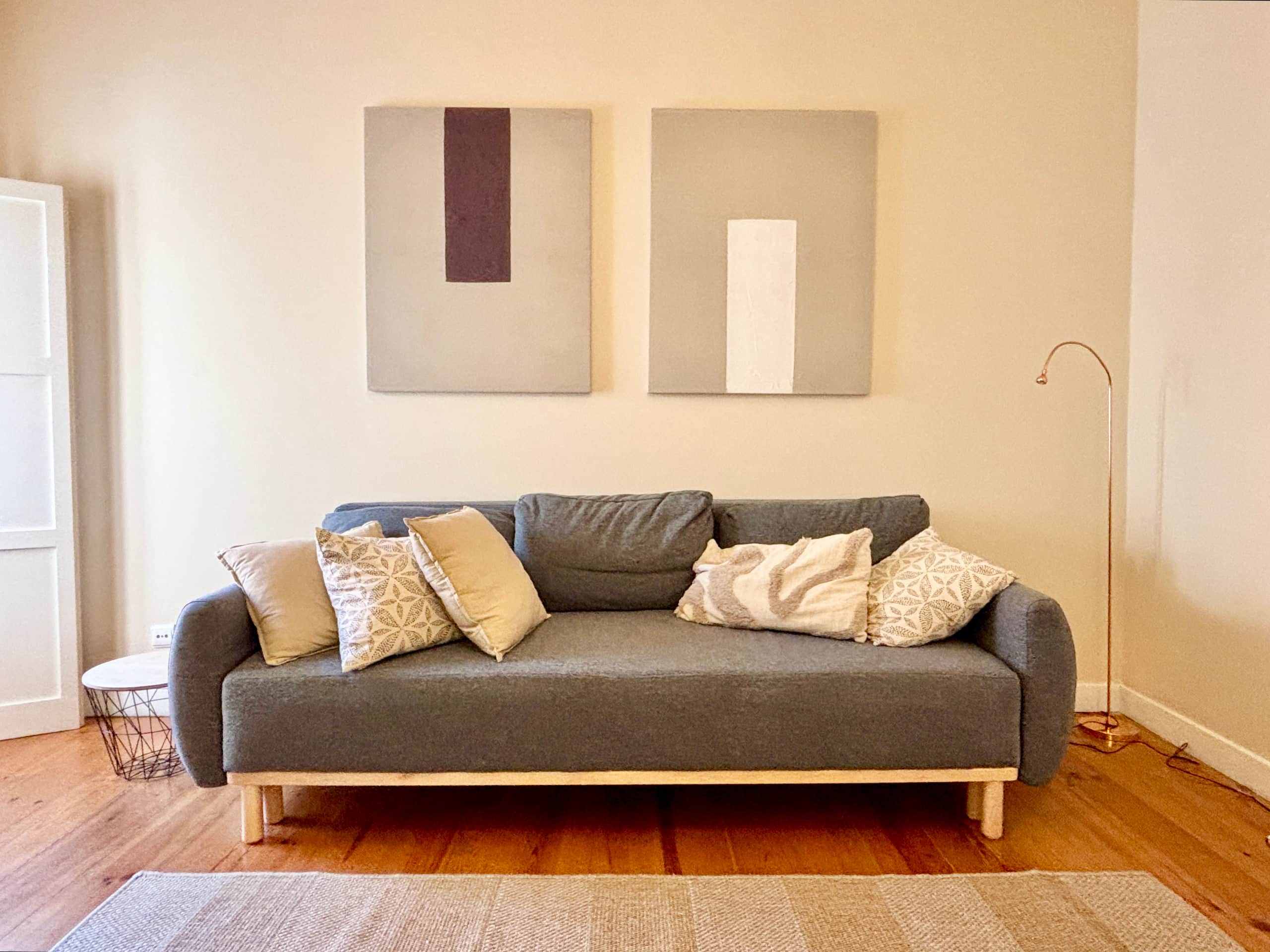 Alfama Apartment near the River Space and Charm 12