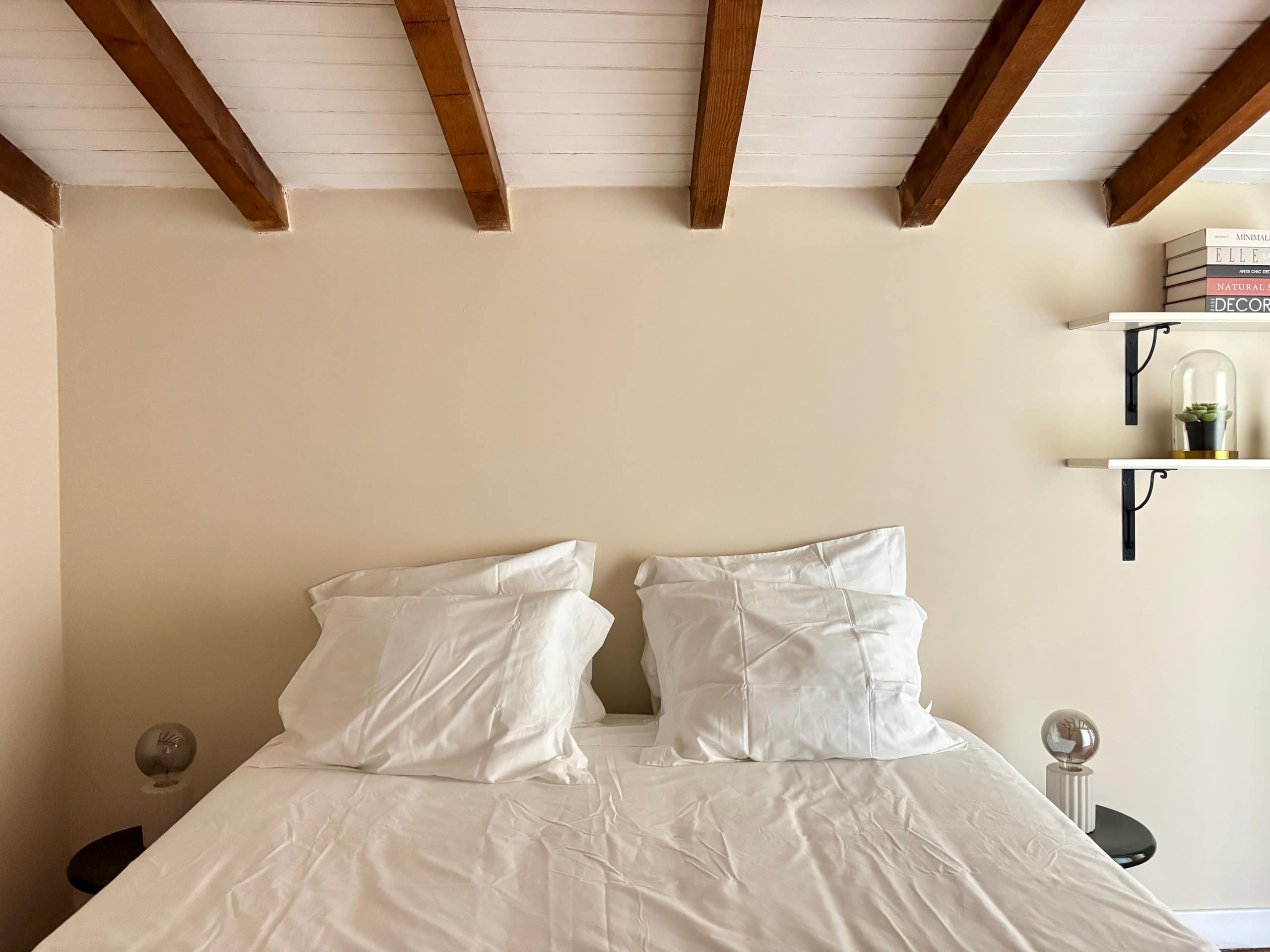 Alfama Apartment near the River Space and Charm 17