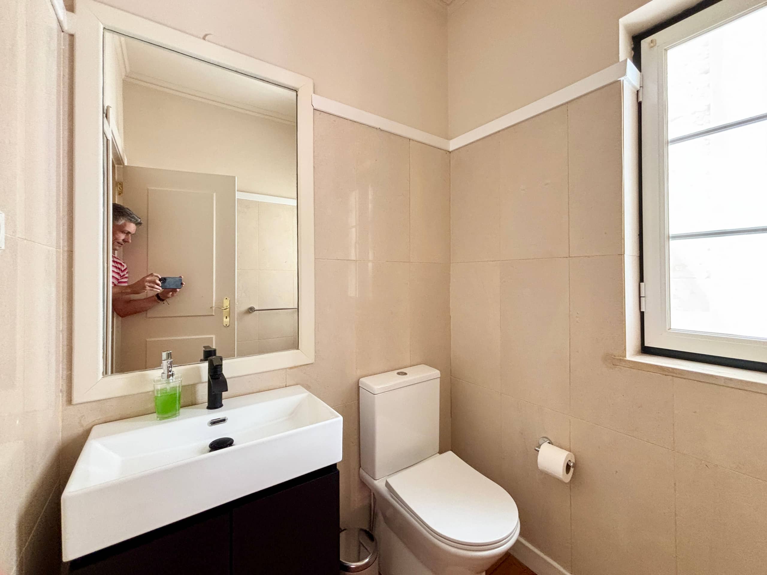 Alfama Apartment near the River Space and Charm 21