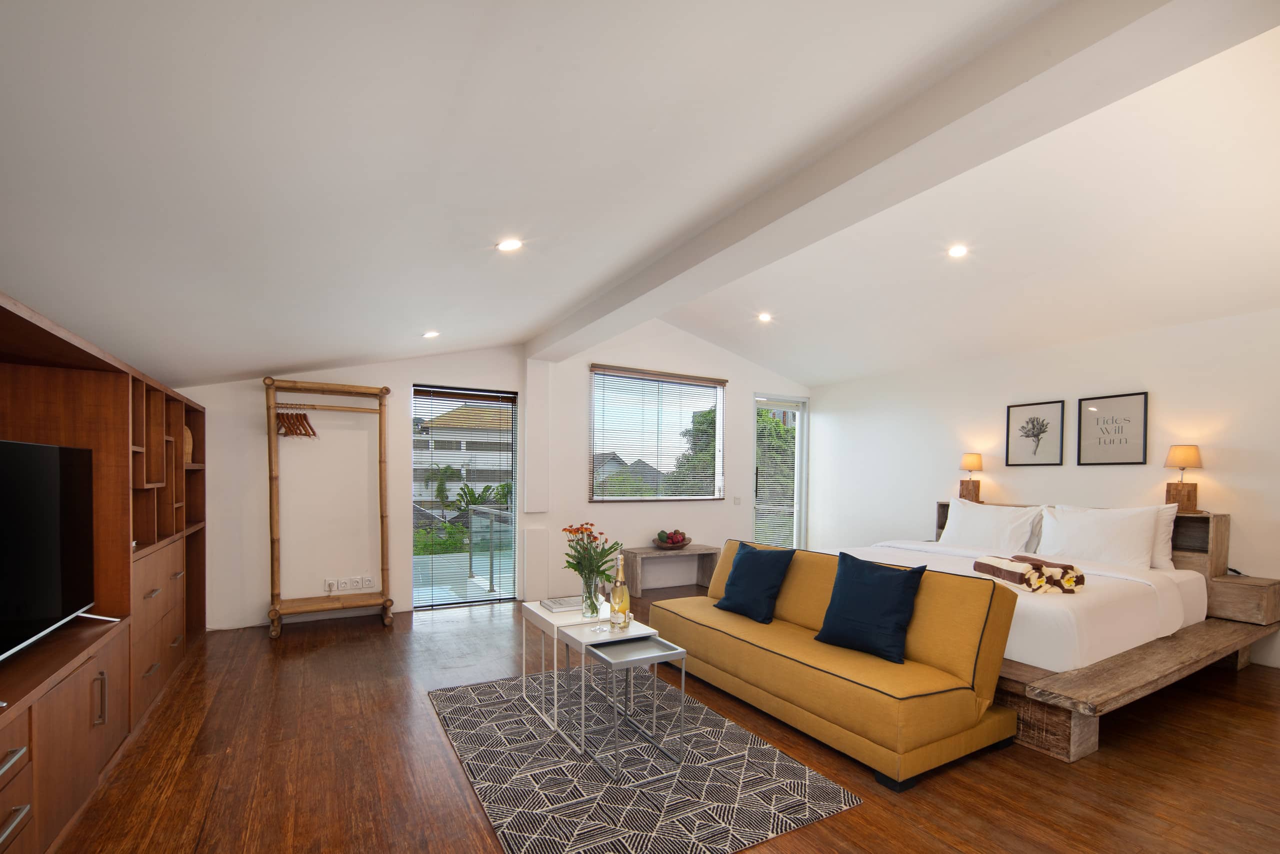 Huge&Trendy/ 7 BEDR Pool Villa/ Near Beach & Clubs 8