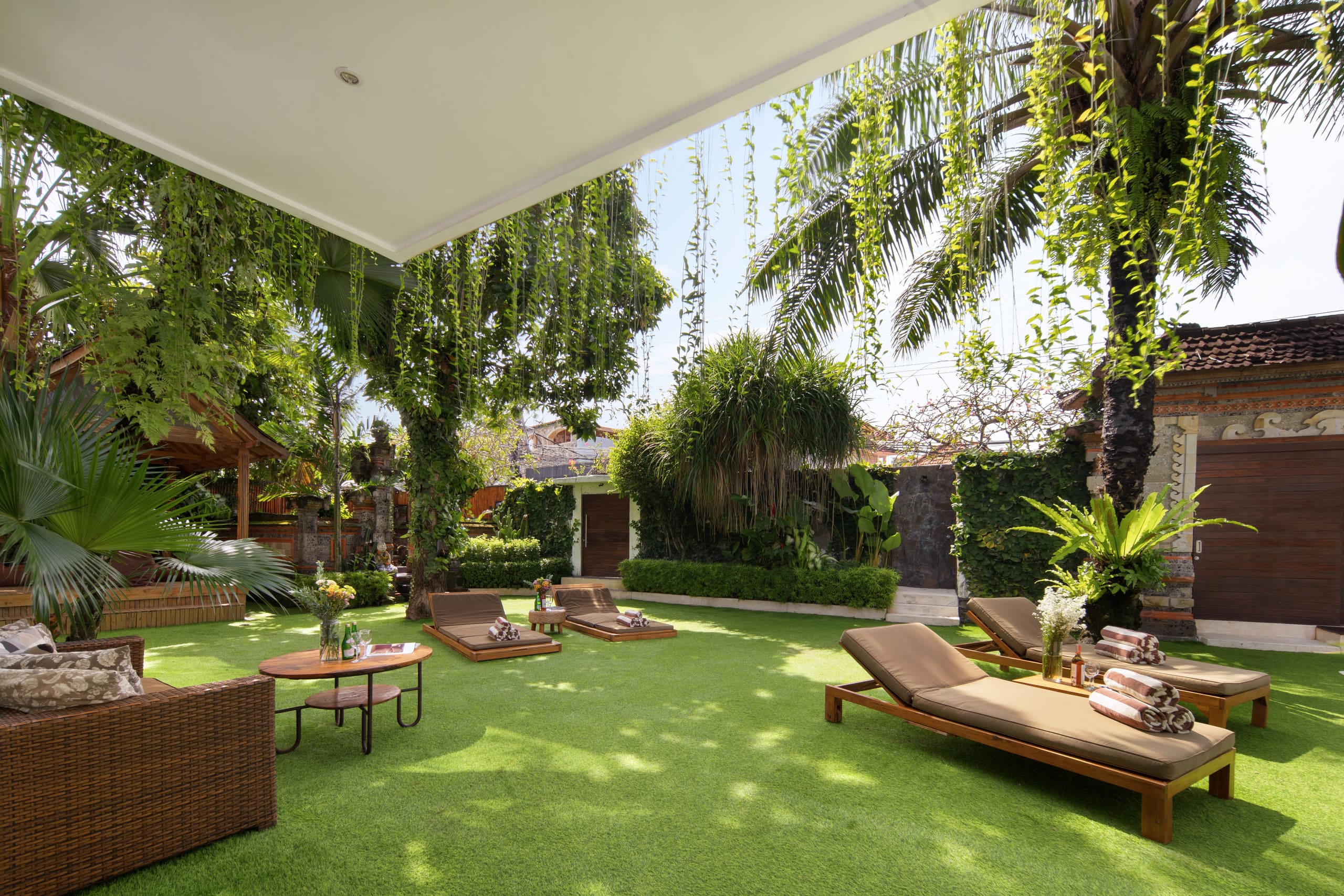 Huge&Trendy/ 7 BEDR Pool Villa/ Near Beach & Clubs 12