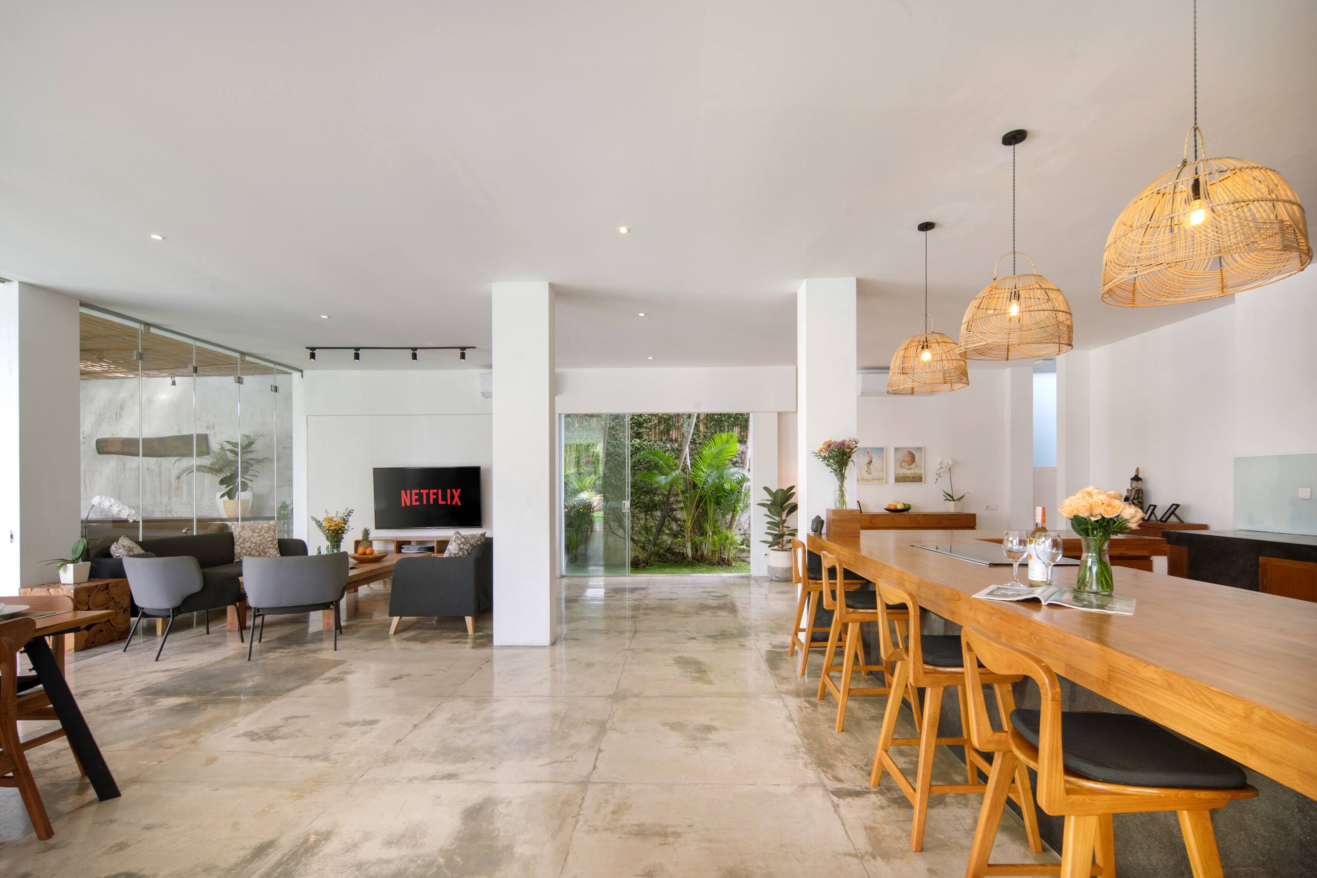 Huge&Trendy/ 7 BEDR Pool Villa/ Near Beach & Clubs — photo 2