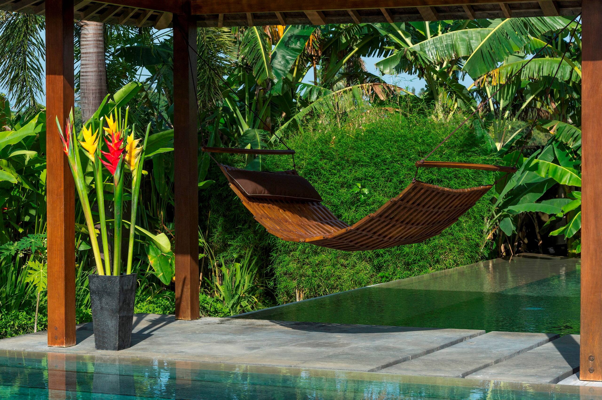 Balinese 3BR Villa in Canggu w/ 2 Pools & Yoga 30
