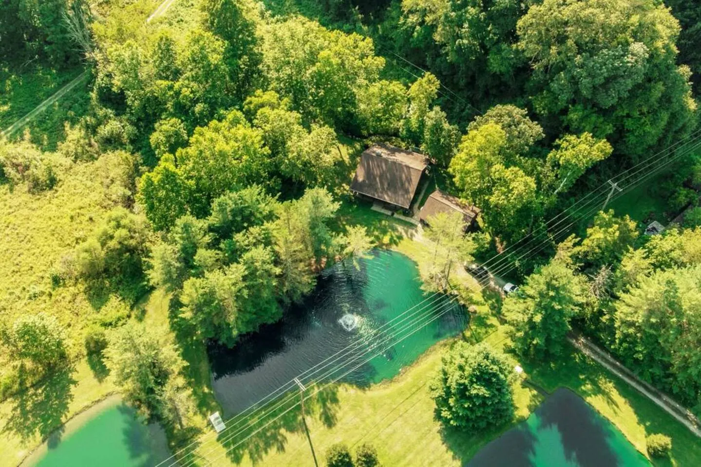 *Hocking Hills Retreat 2 Cabins, Fishing Ponds* 9