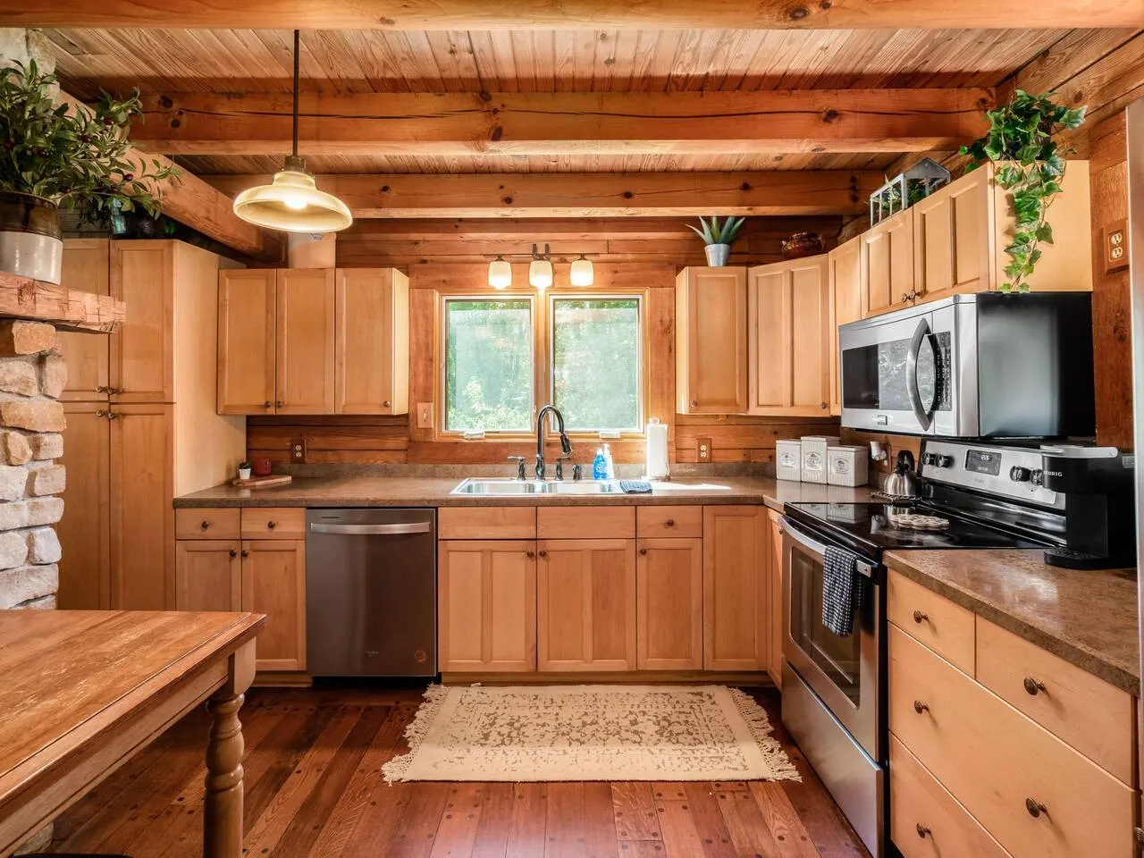 *Hocking Hills Retreat 2 Cabins, Fishing Ponds* 10