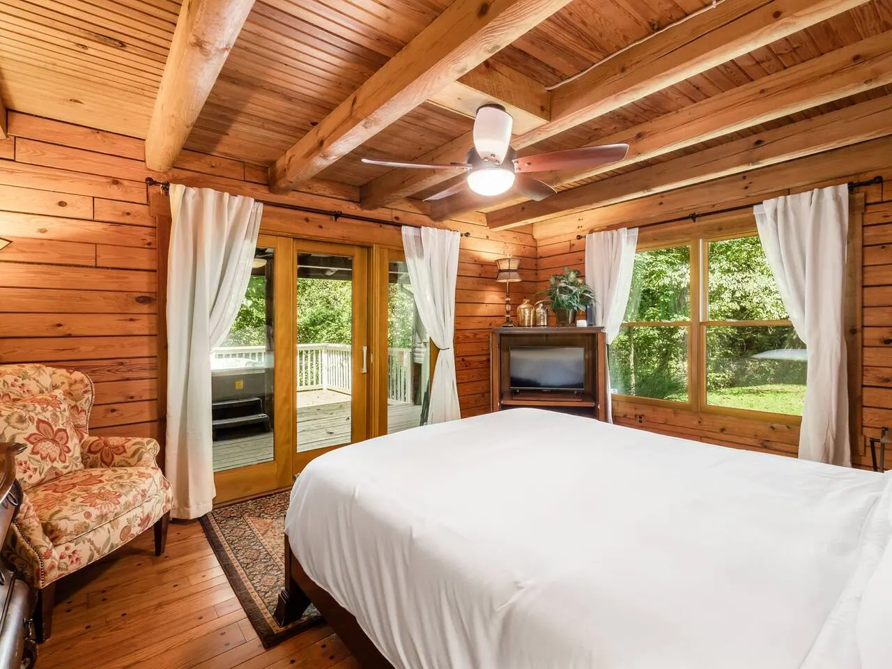 *Hocking Hills Retreat 2 Cabins, Fishing Ponds* 20