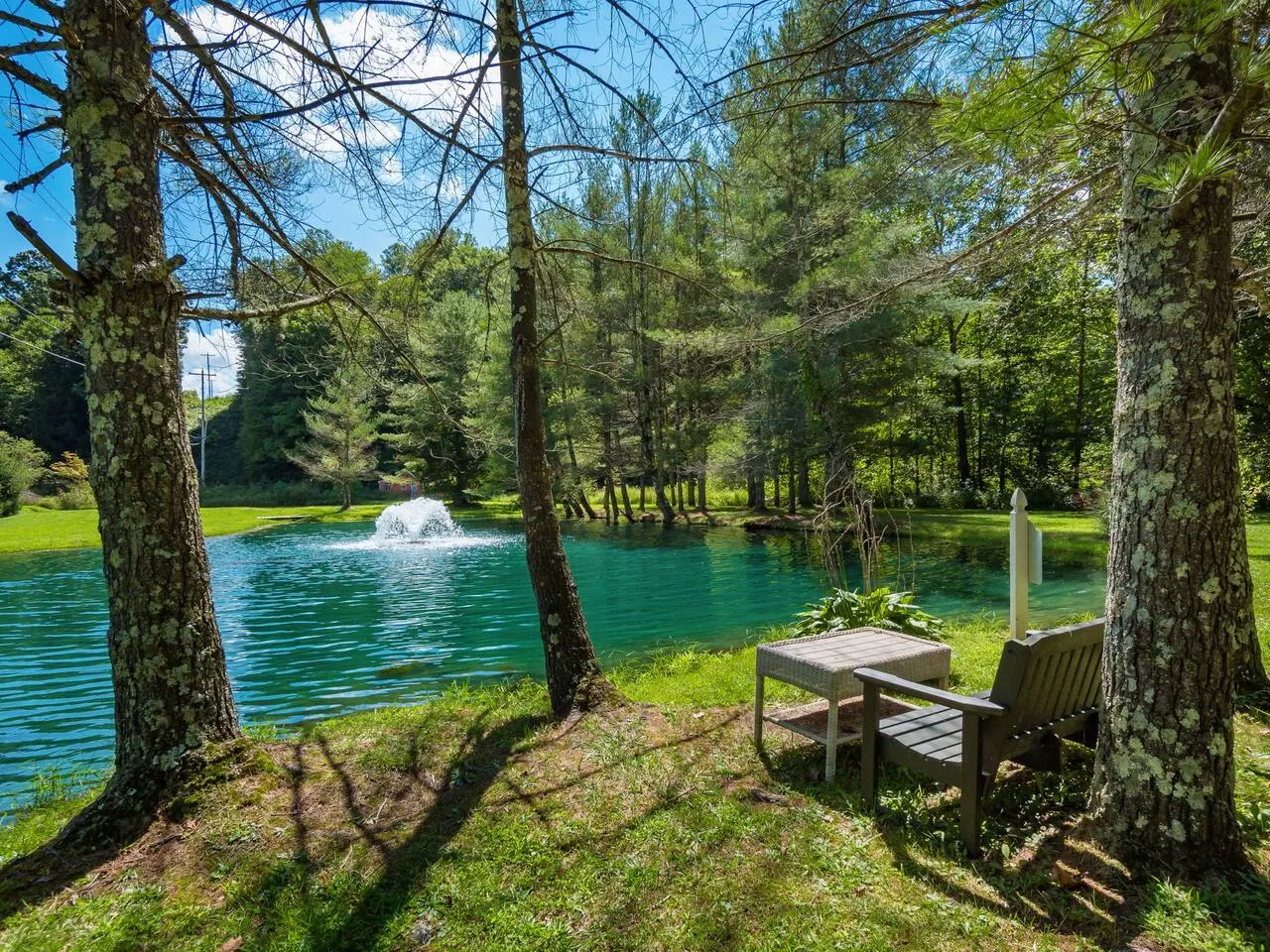 *Hocking Hills Retreat | 2 Cabins, Fishing Ponds* — photo 5