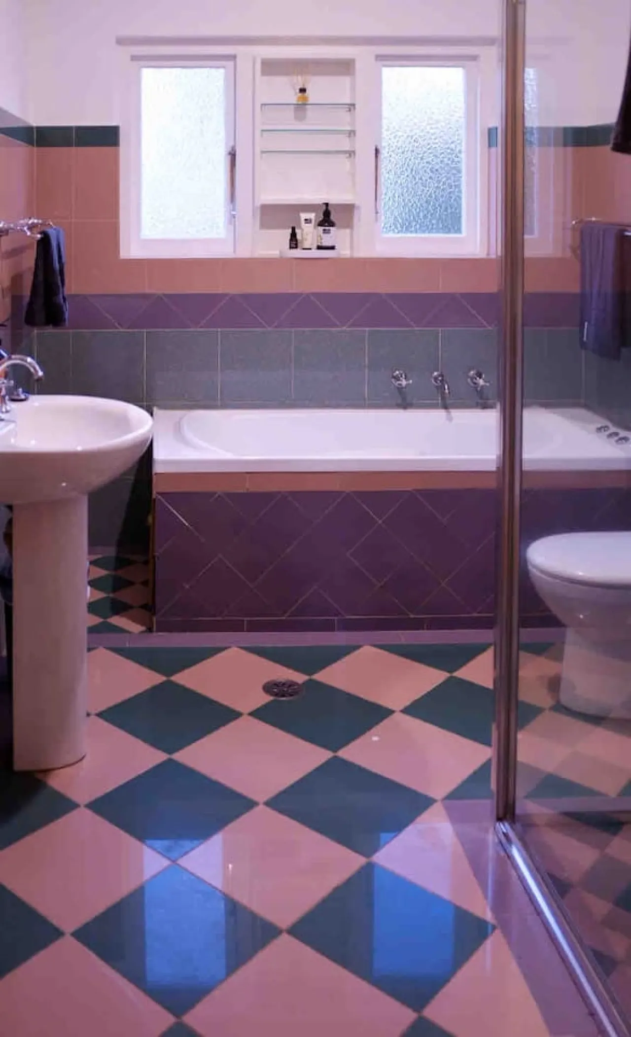 Sublime Art Deco Cottage: Leura, Blue Mountains 12