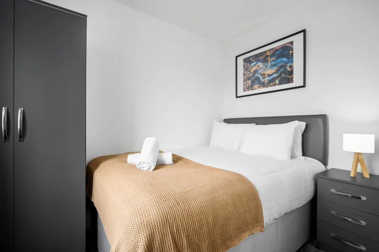 Stylish 2 Bedroom Apartment - Parking - Smart TV - WIFI 15