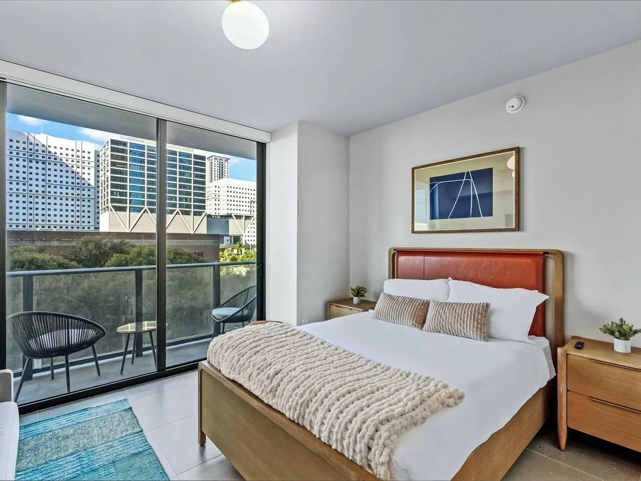Beautiful Studio Unit at The Crosby Worldcenter 14