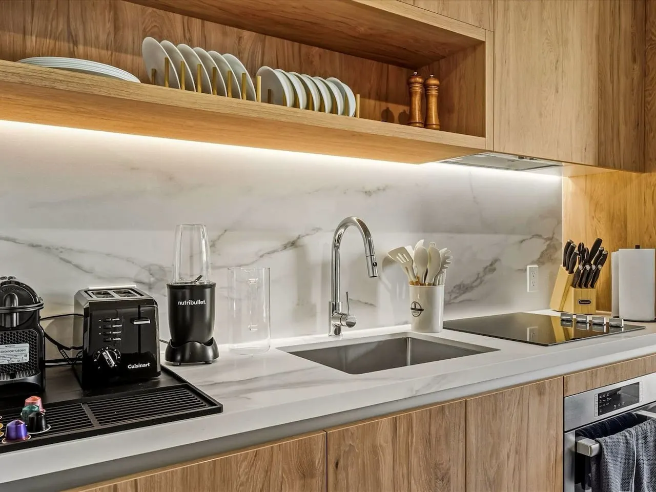 Beautiful Studio Unit at The Crosby Worldcenter 17