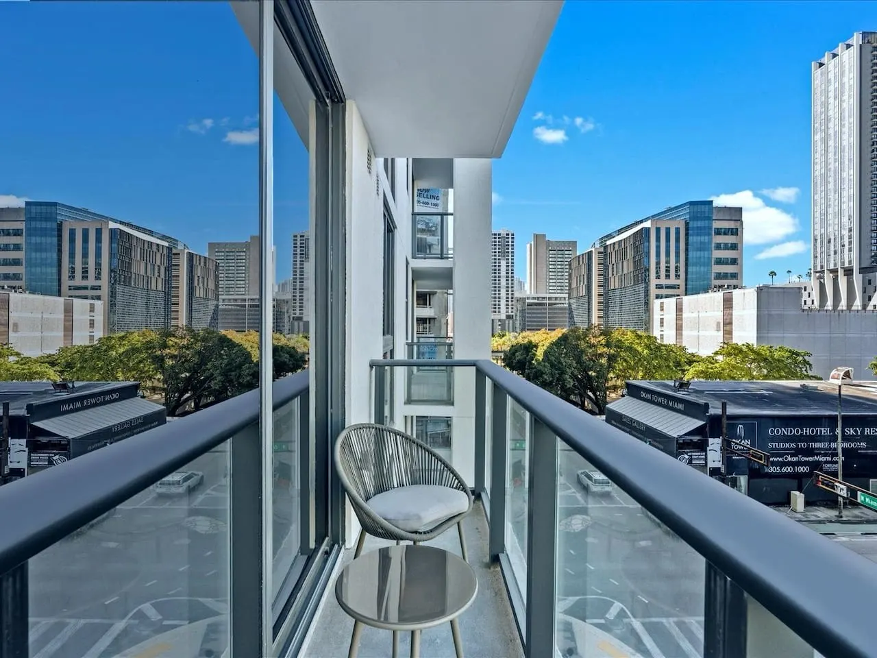 Beautiful Studio Unit at The Crosby Worldcenter 5
