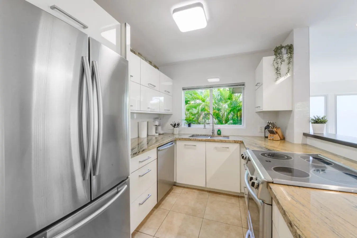 Coastal Oasis with Heated Pool: 10 Mins to Beach 14