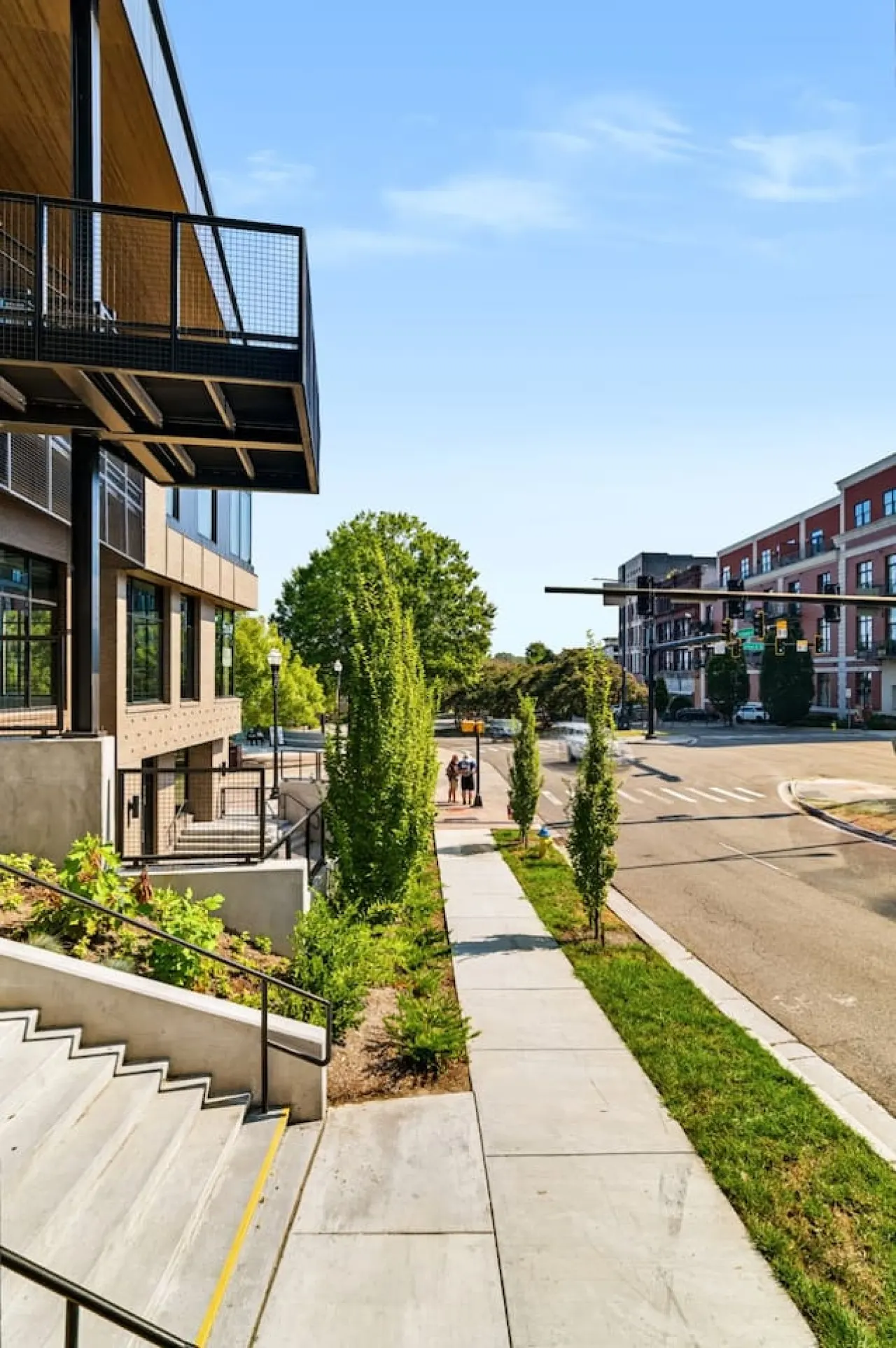 Modern Luxe Retreat Cozy Stay + Free Parking 10