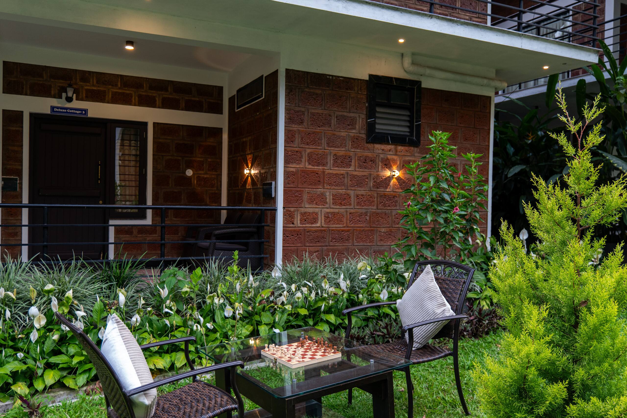 Room W/ Sit-Out & Shared Garden in Avocado Estate 24