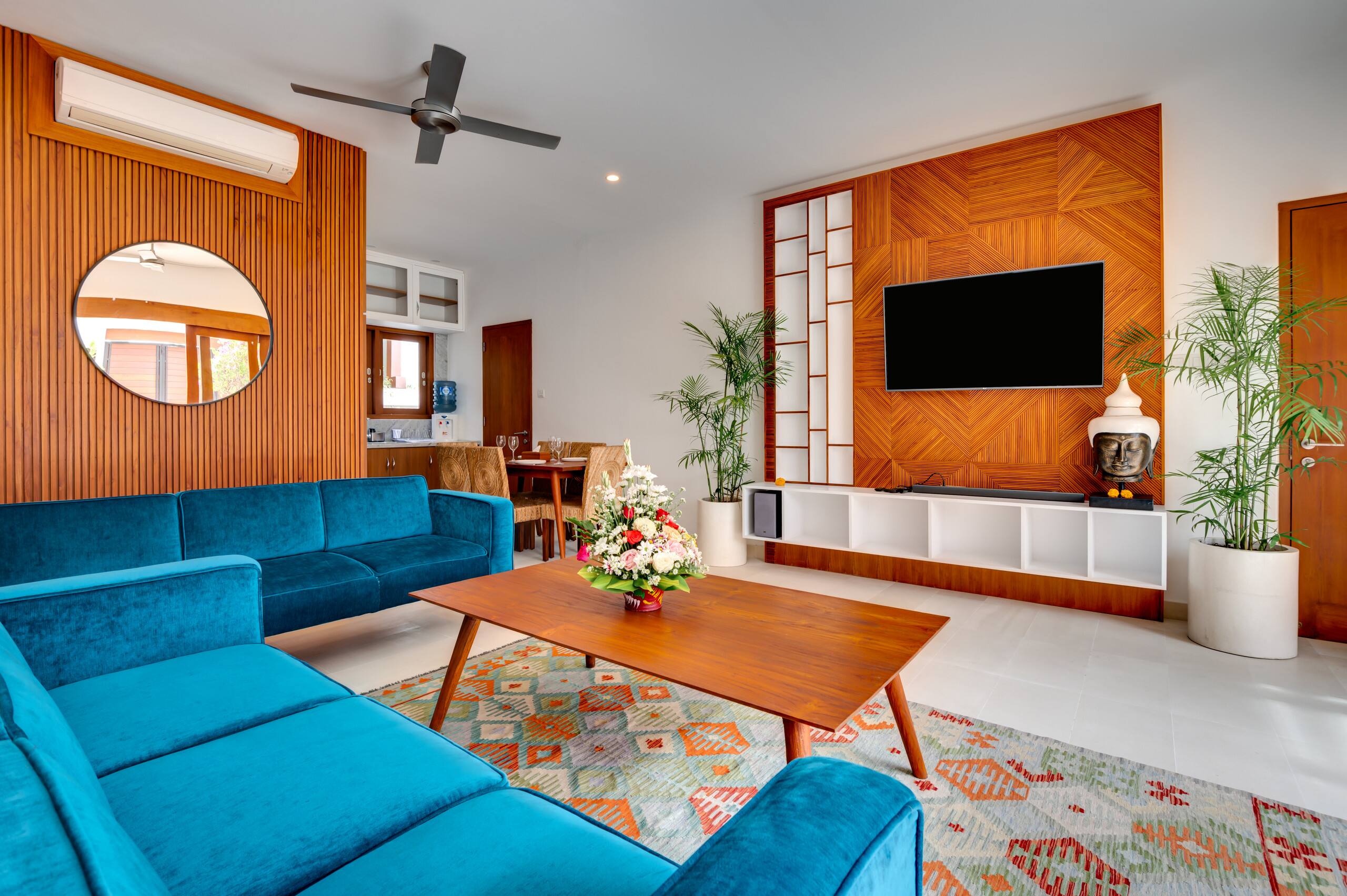 Coziest 5BR Villa close to the beach in Seminyak 6