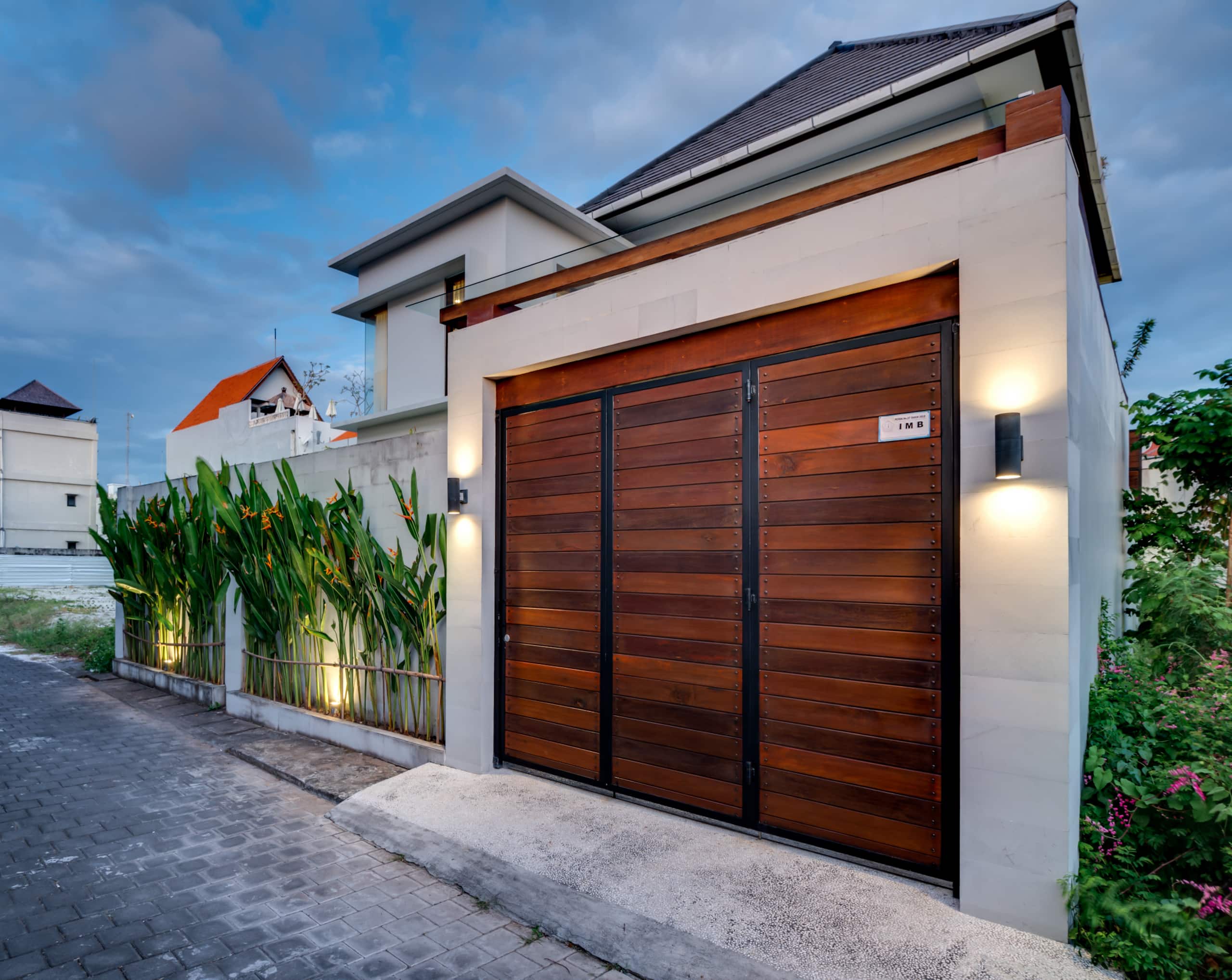 Coziest 5BR Villa close to the beach in Seminyak 38