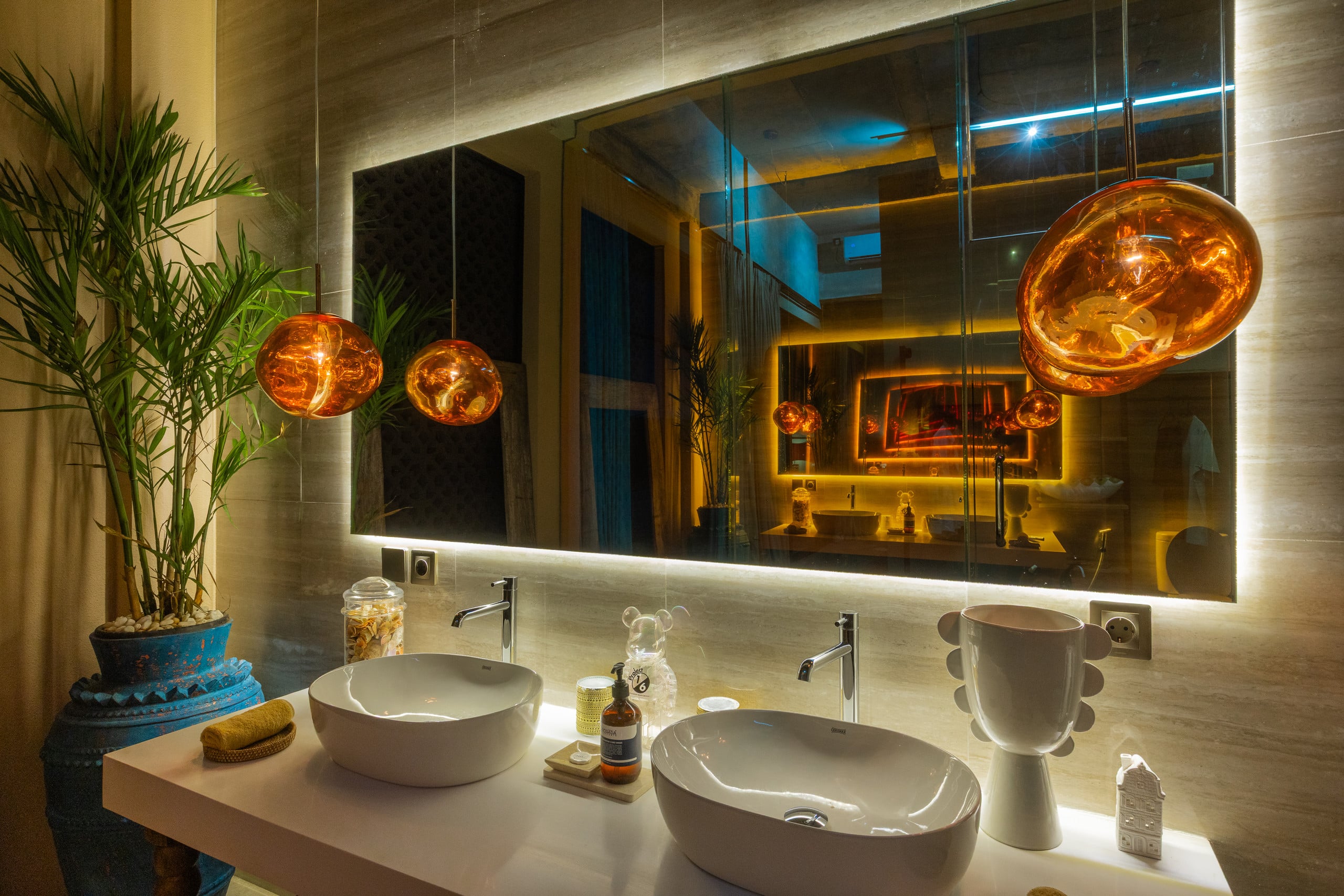 Central Seminyak-1BR DUNE Design Villa privet pool 39