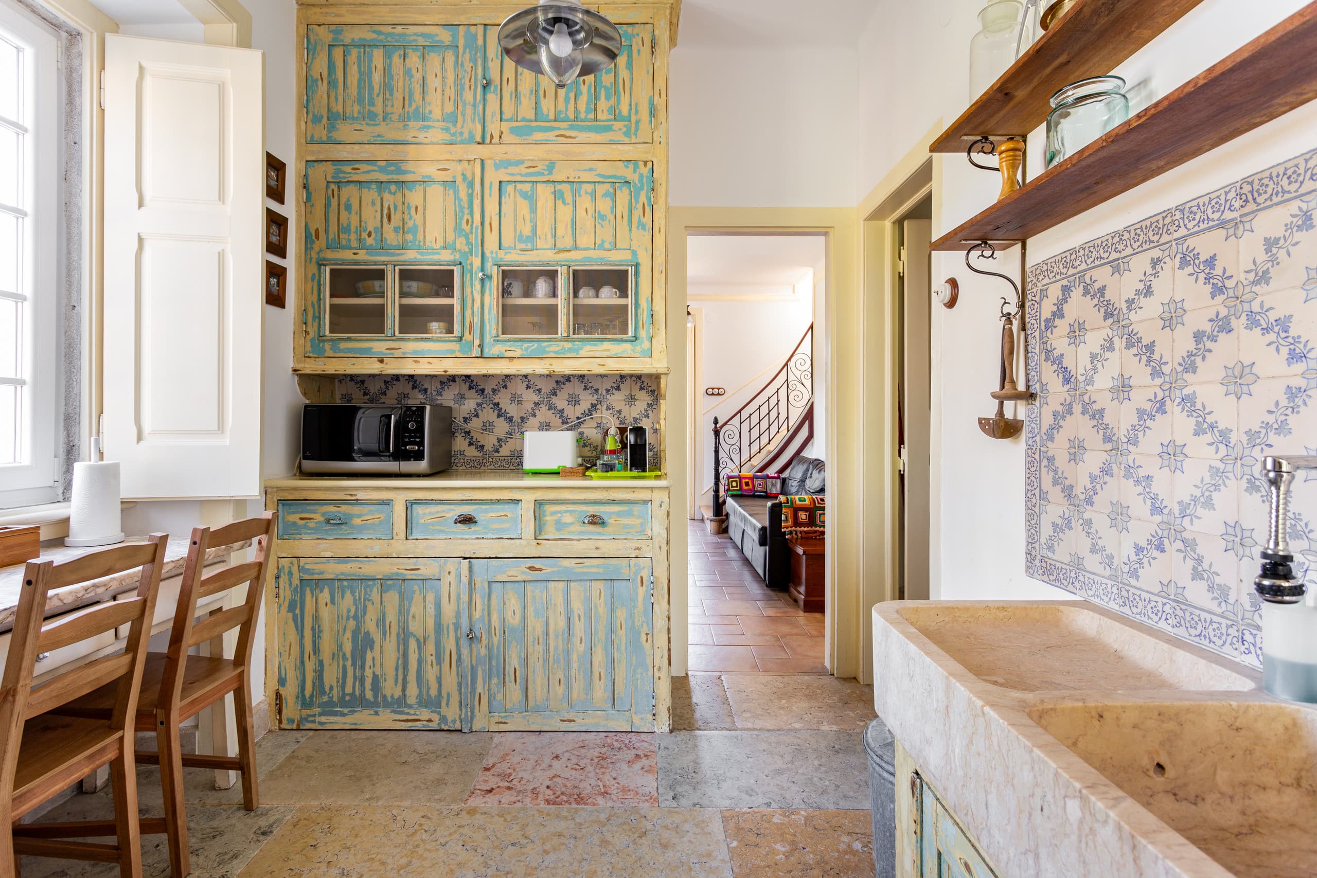 Romantic Vintage Cottage with garden 11