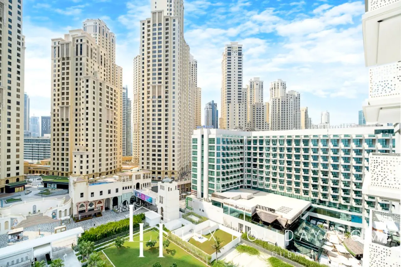 LUX The JBR Garden View Suite 10