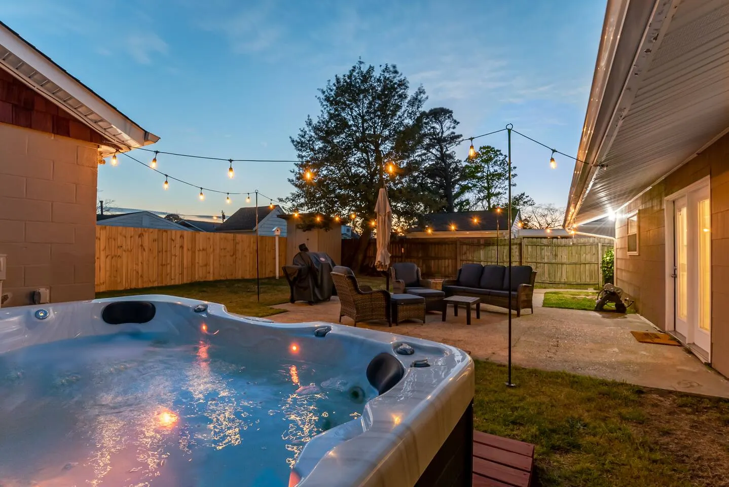 1 Block to Beach Hot Tub Fire Pit Game Room 5
