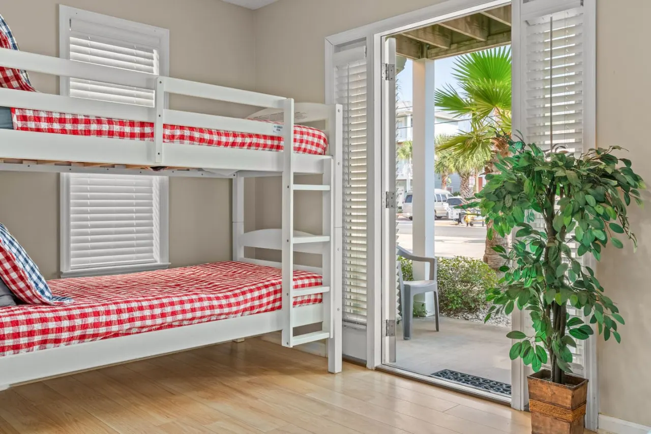Beach Bungalow ~ Townhome w/ Patios, Balconies & Pool 16