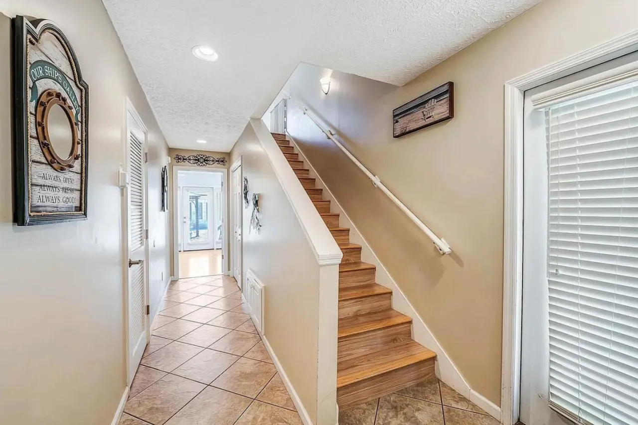 Beach Bungalow ~ Townhome w/ Patios, Balconies & Pool 19
