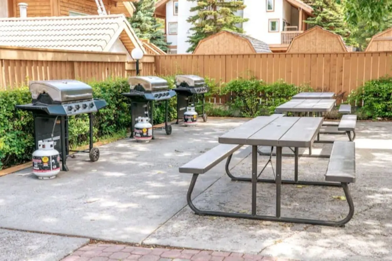Quiet 4 Bedroom MTN Condo Hot Tub Pool Gym Tennis 16